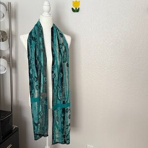 100% Cashmere Teal and Black Patterned Scarf